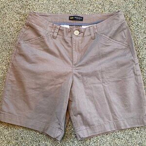 Men's Lee Shorts Size 6 Medium Waist 32 Tan Color Mid Rise